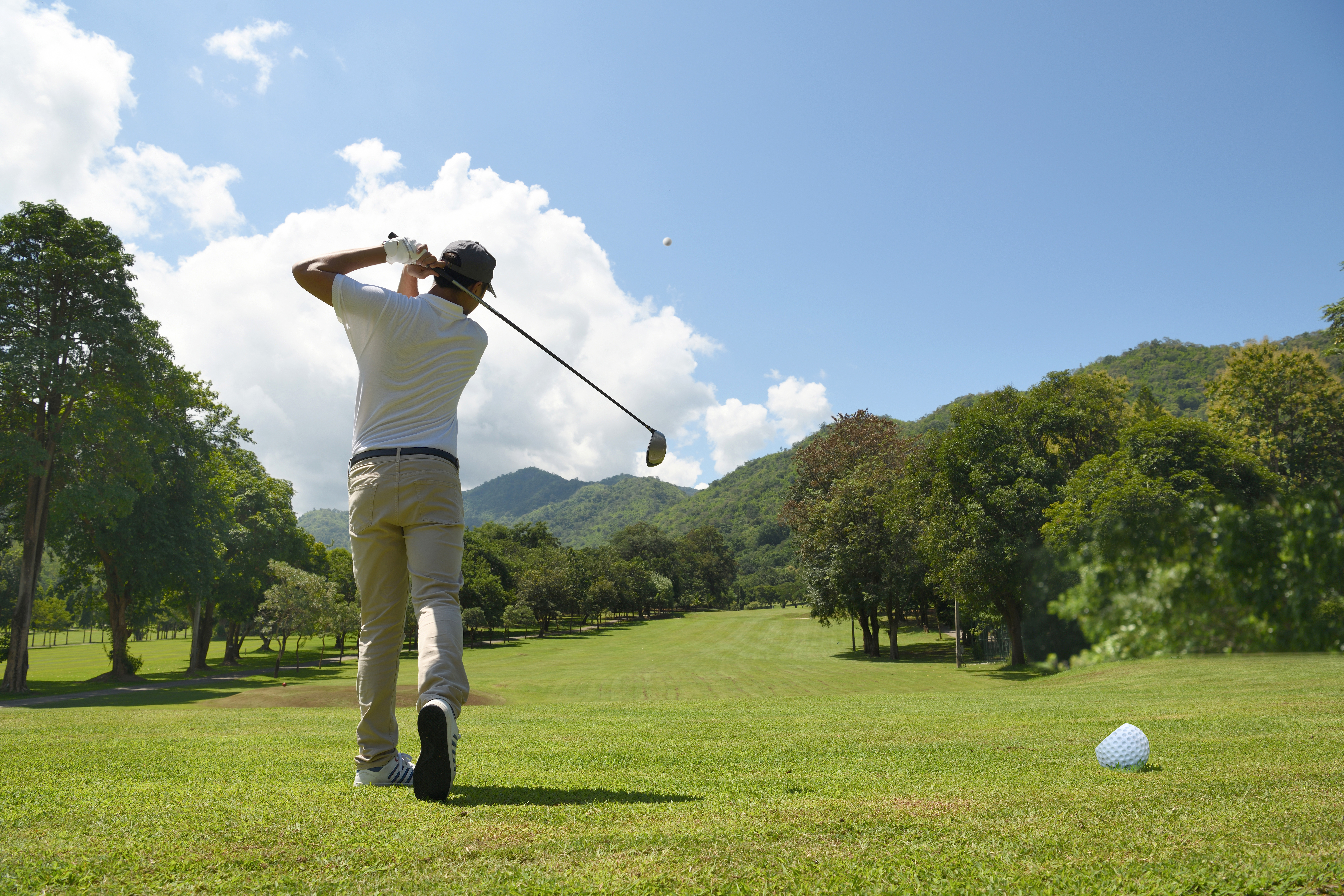 Mise en jeu golf finish équilibré